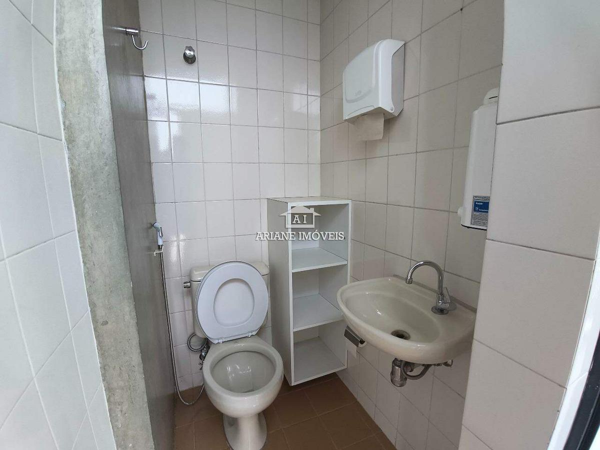 Sala, Luxemburgo, 0 Quarto, 1 Vaga