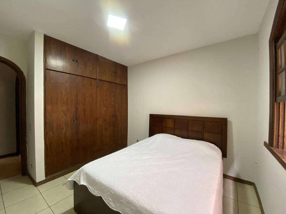 Casa, Sion, 4 Quartos, 6 Vagas, 1 Suíte