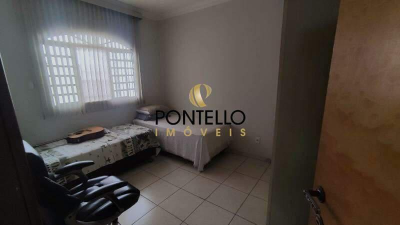 Casa, Serrano, 3 Quartos, 2 Vagas, 1 Suíte