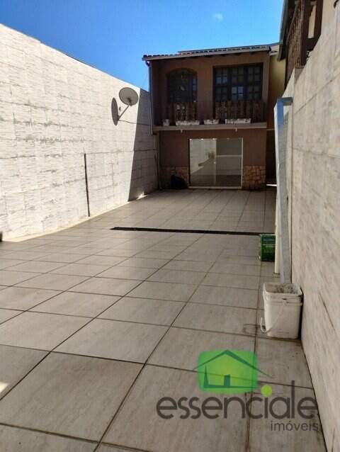 Casa, Jardim Riacho das Pedras, 3 Quartos, 6 Vagas, 1 Suíte