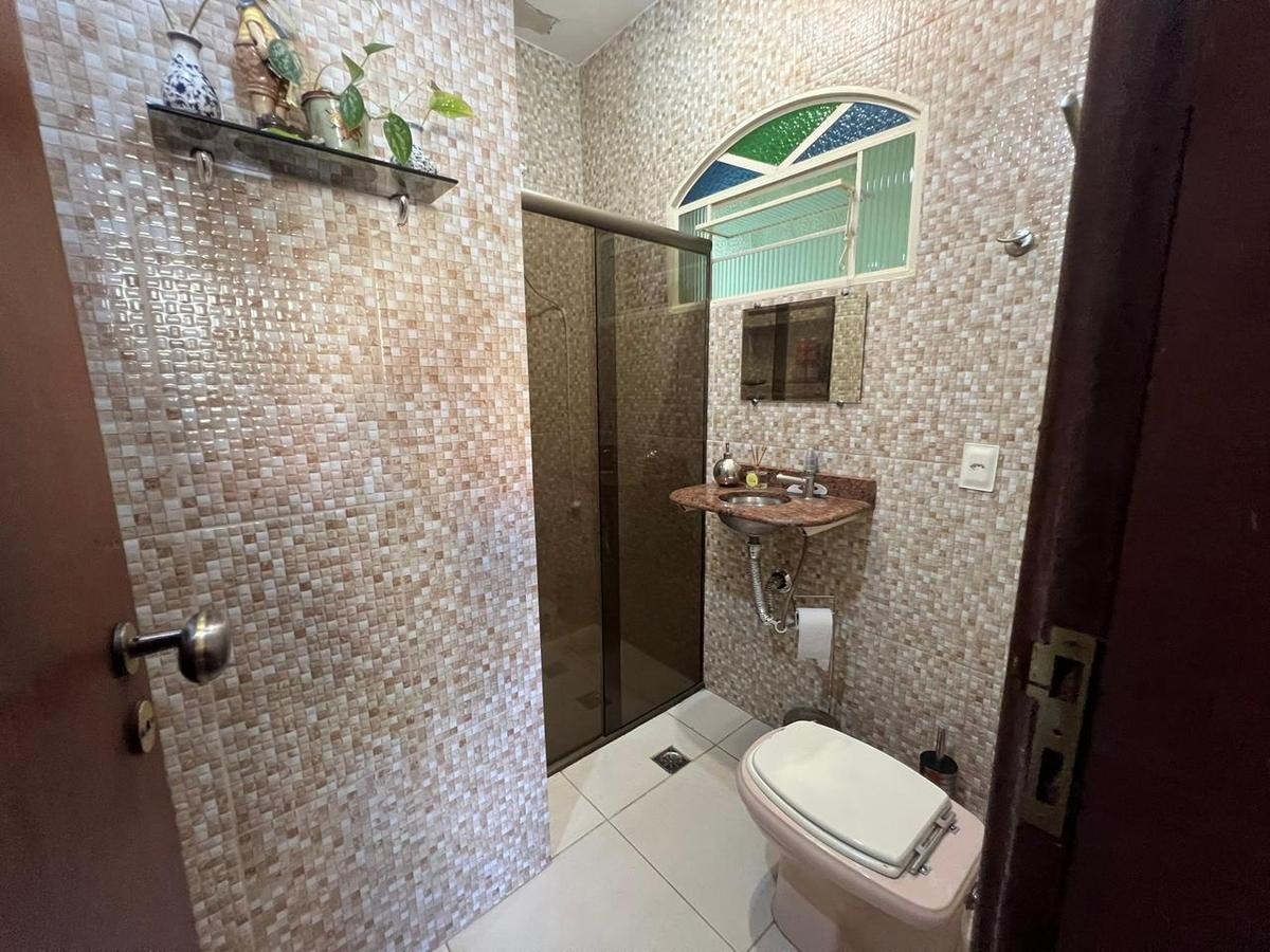 Casa, São Geraldo, 6 Quartos, 2 Vagas, 2 Suítes