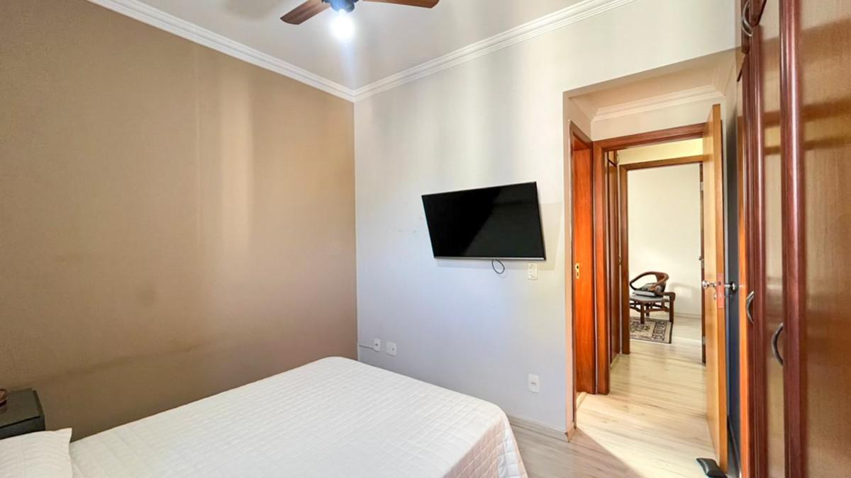 Apartamento, Estoril, 3 Quartos, 2 Vagas, 1 Suíte