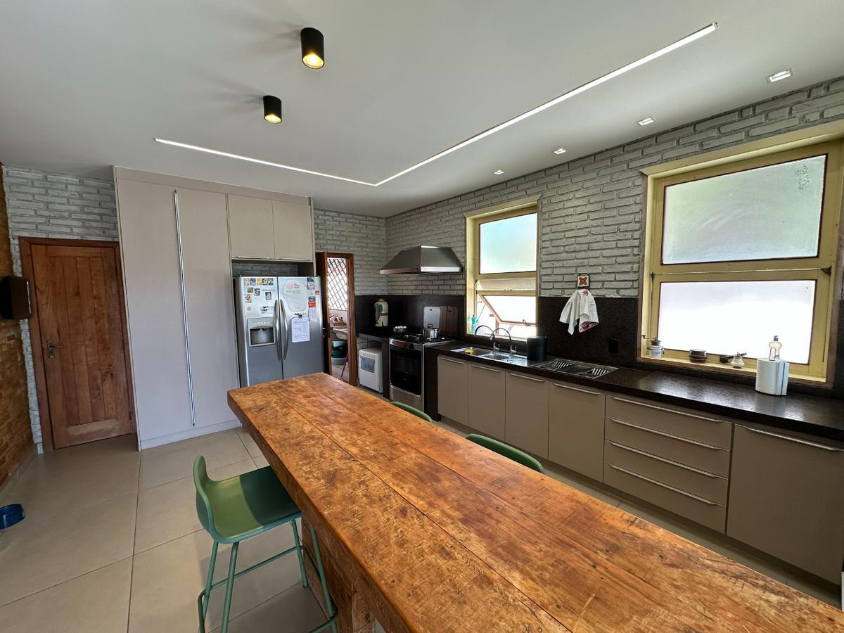 Casa, São Luiz (pampulha), 4 Quartos, 6 Vagas, 3 Suítes