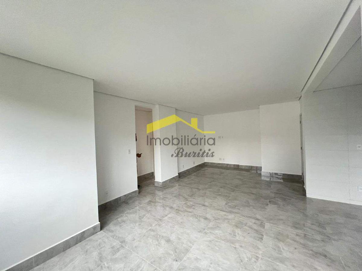 Apartamento, Buritis, 2 Quartos, 2 Vagas, 2 Suítes