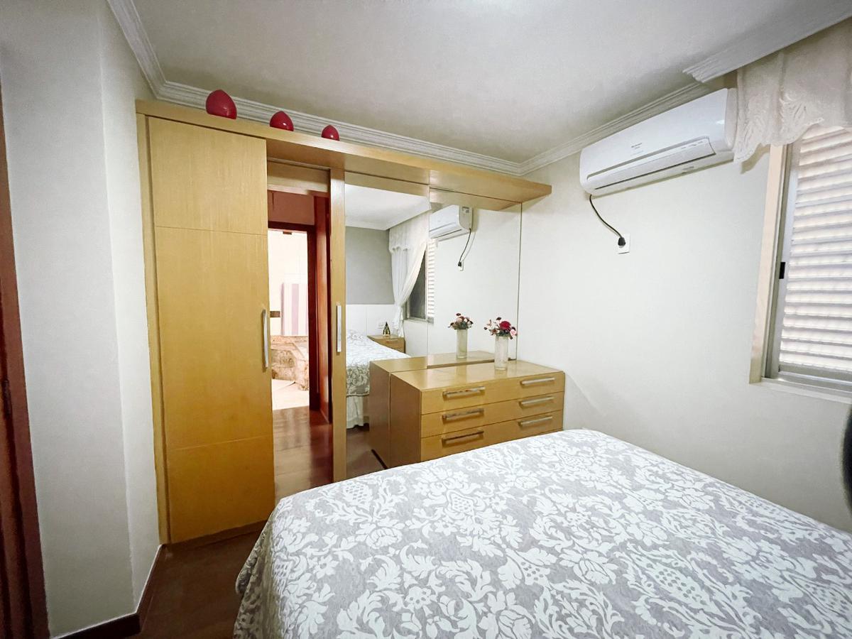 Cobertura, Sagrada Família, 4 Quartos, 2 Vagas, 2 Suítes