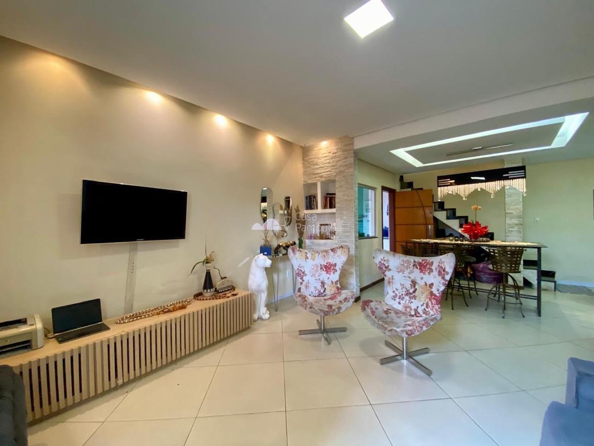 Casa, Céu Azul, 3 Quartos, 2 Vagas, 2 Suítes