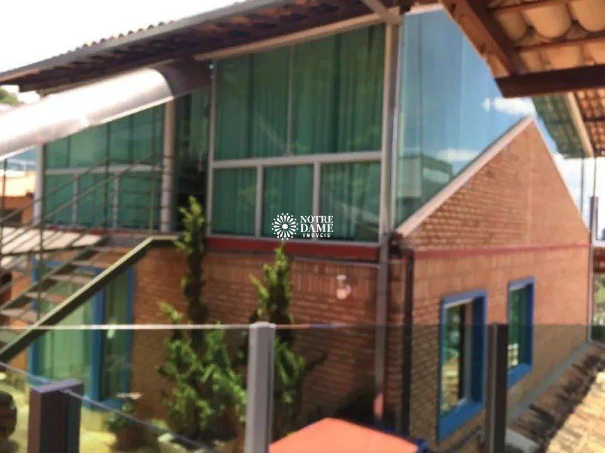 Casa, Santa Lúcia, 10 Quartos, 5 Vagas, 2 Suítes