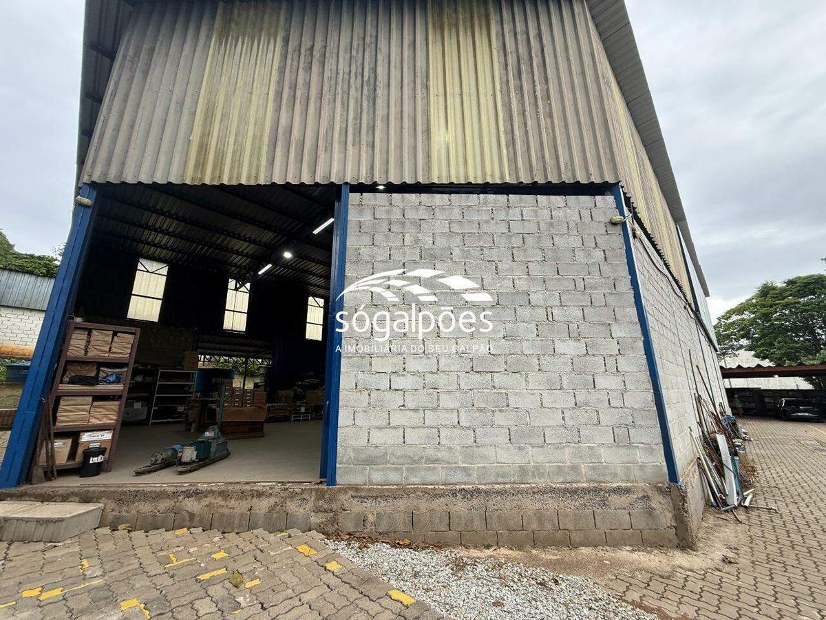 Galpão, Cincão, 20 Vagas