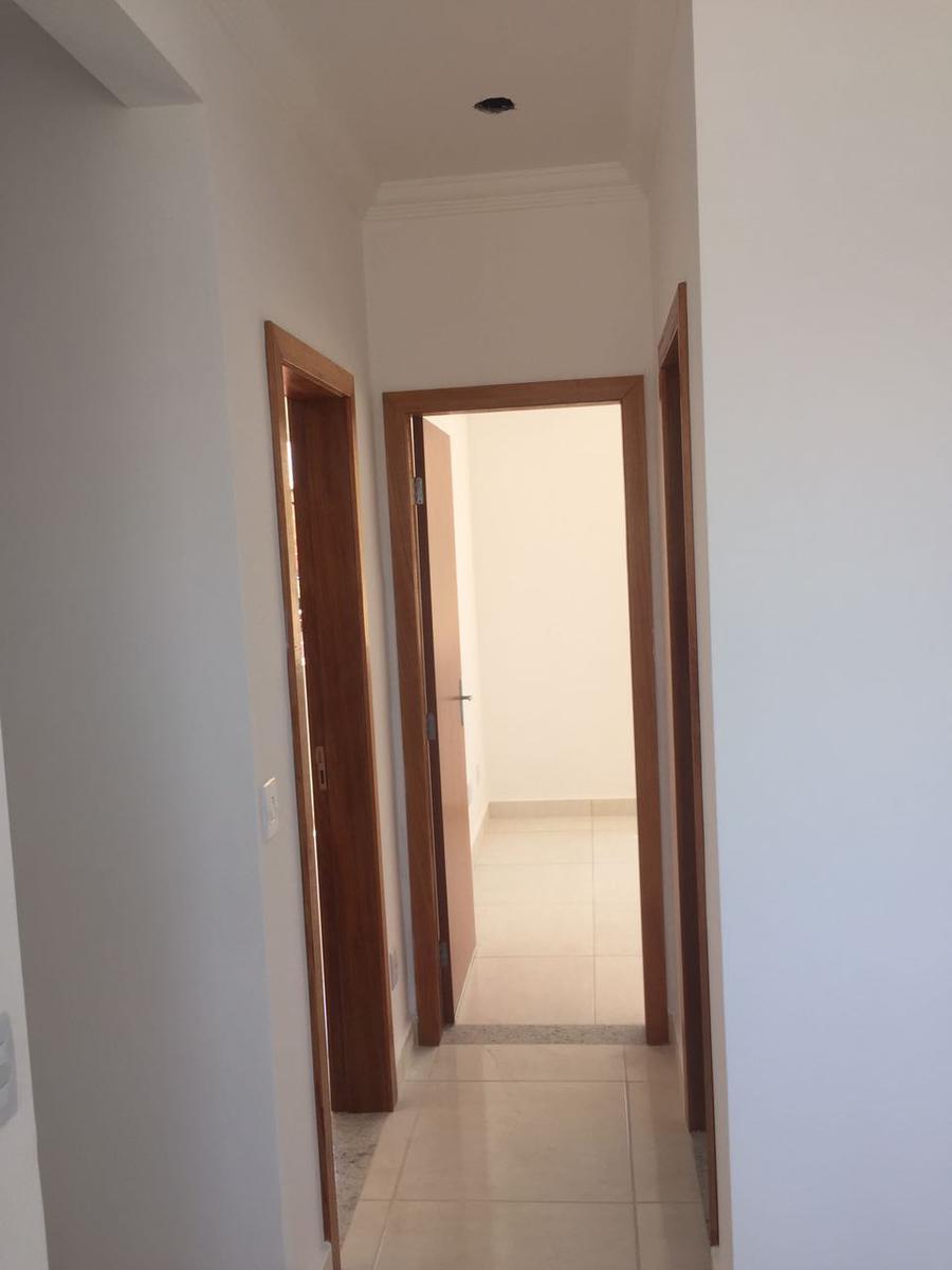 Apartamento, Nacional, 2 Quartos, 1 Vaga, 0 Suíte