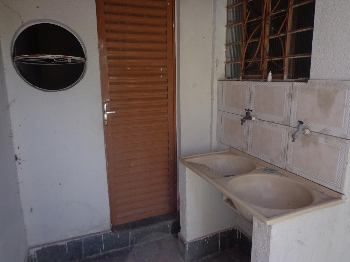 Casa, Santa Mônica, 1 Quarto, 6 Vagas