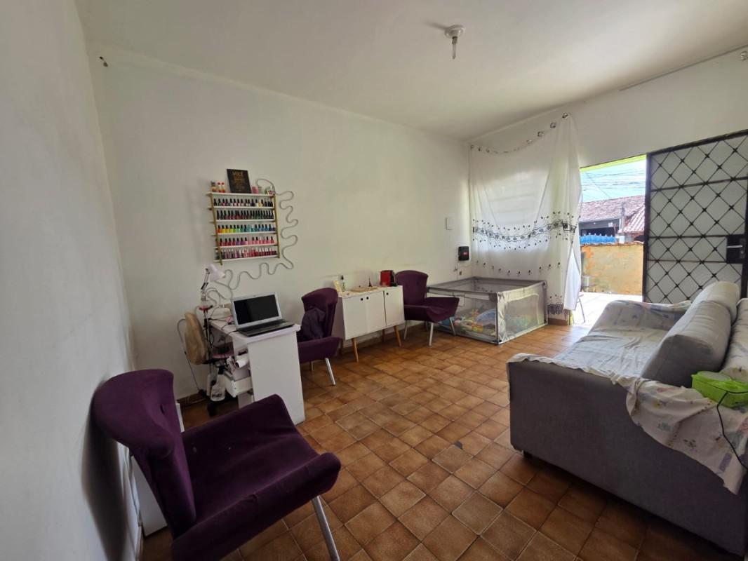 Casa, Coqueiros, 2 Quartos, 6 Vagas