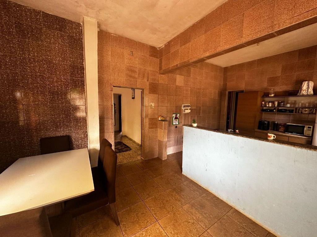 Casa, Mangueiras, 3 Quartos, 1 Vaga