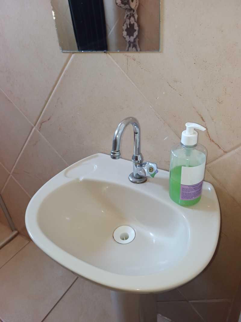 Casa, Vila Militar, 2 Quartos, 0 Vaga, 1 Suíte