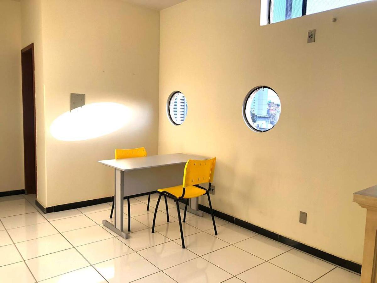 Sala, Luxemburgo, 1 Vaga