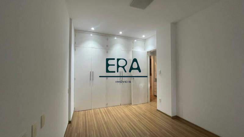 Cobertura, Funcionários, 3 Quartos, 2 Vagas, 1 Suíte