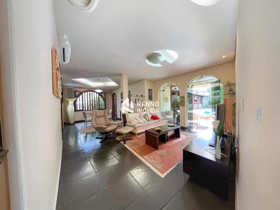Casa, Cidade Jardim, 5 Quartos, 4 Vagas, 3 Suítes