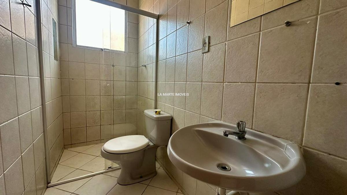 Casa, Fonte Grande, 2 Quartos, 1 Vaga