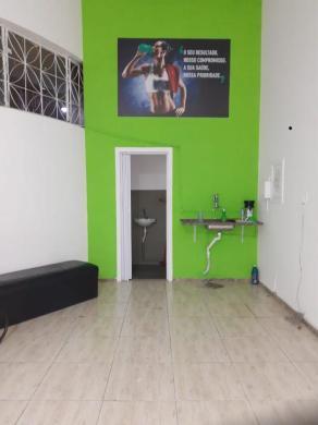 Sala, Centro