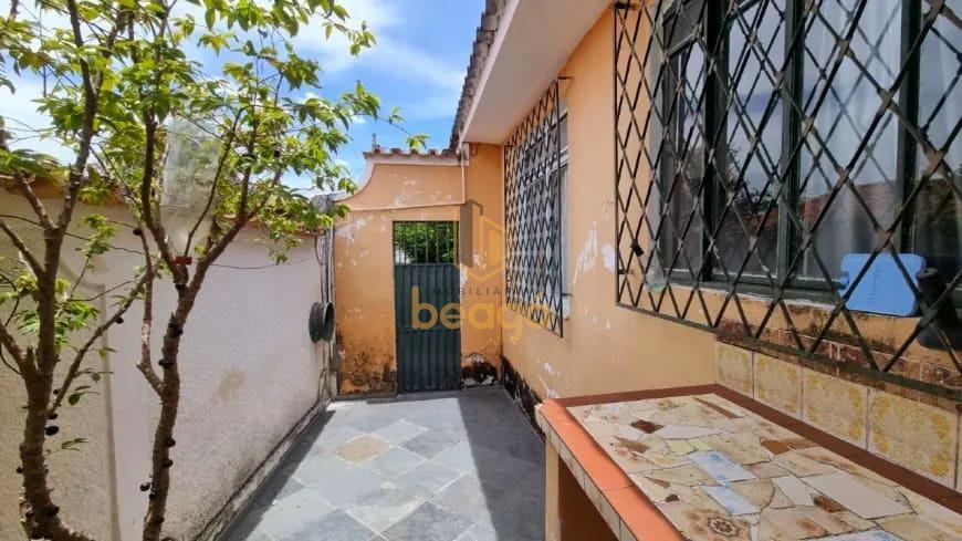 Casa, Alípio de Melo, 4 Quartos, 2 Vagas, 1 Suíte