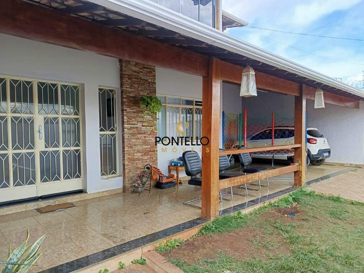 Casa, Recanto da Serra, 6 Quartos, 2 Vagas, 1 Suíte