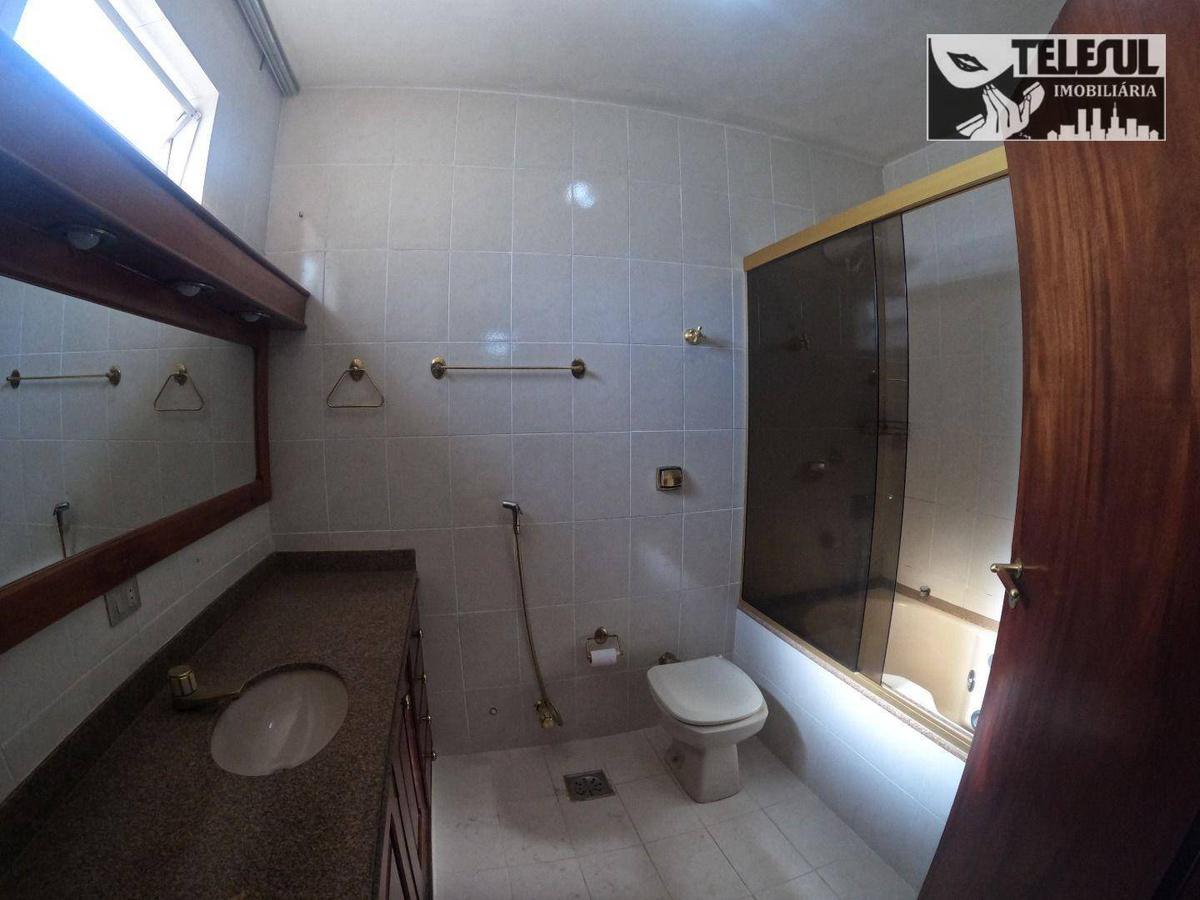 Apartamento, Centro, 3 Quartos, 2 Vagas, 1 Suíte