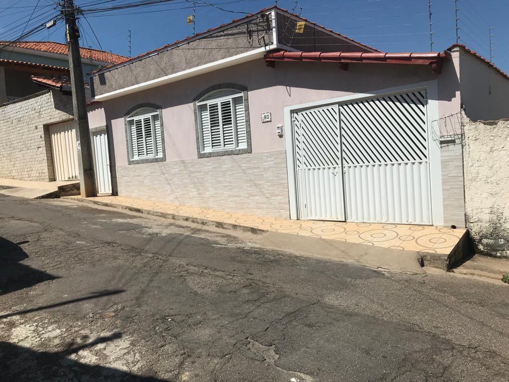 Casa, Nossa Senhora Aparecida, 3 Quartos, 30 Vagas, 1 Suíte