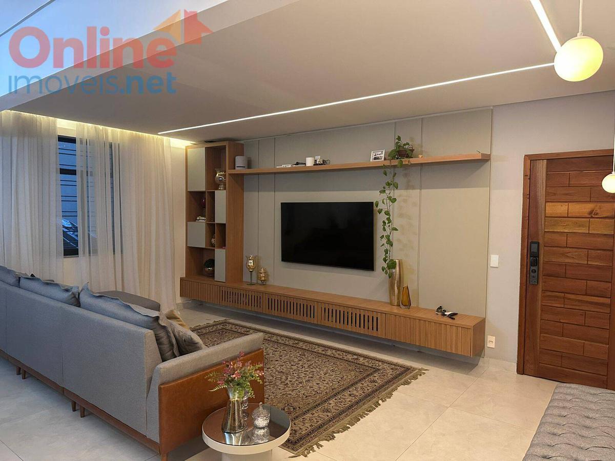 Apartamento, Funcionários, 4 Quartos, 0 Vaga, 1 Suíte