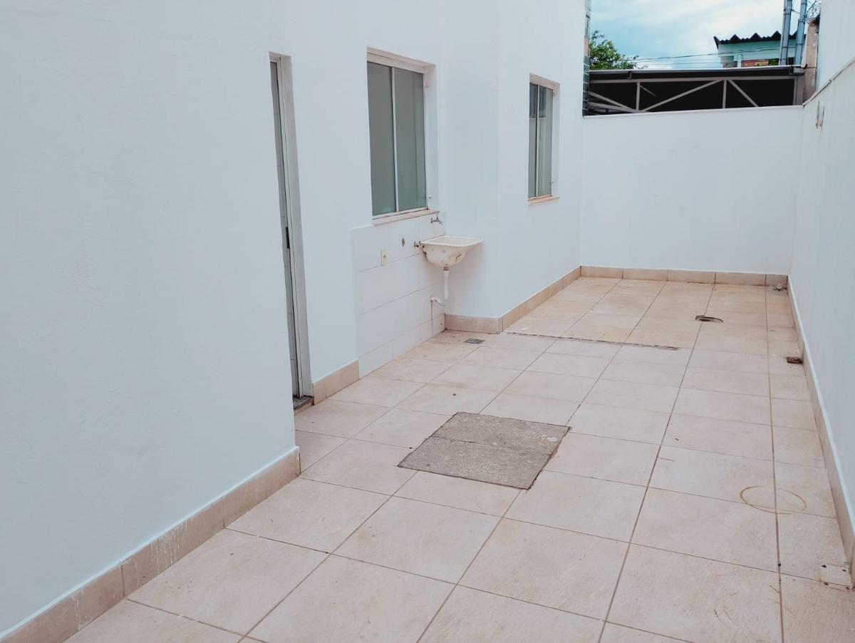 Apartamento, Santa Mônica, 2 Quartos, 1 Vaga