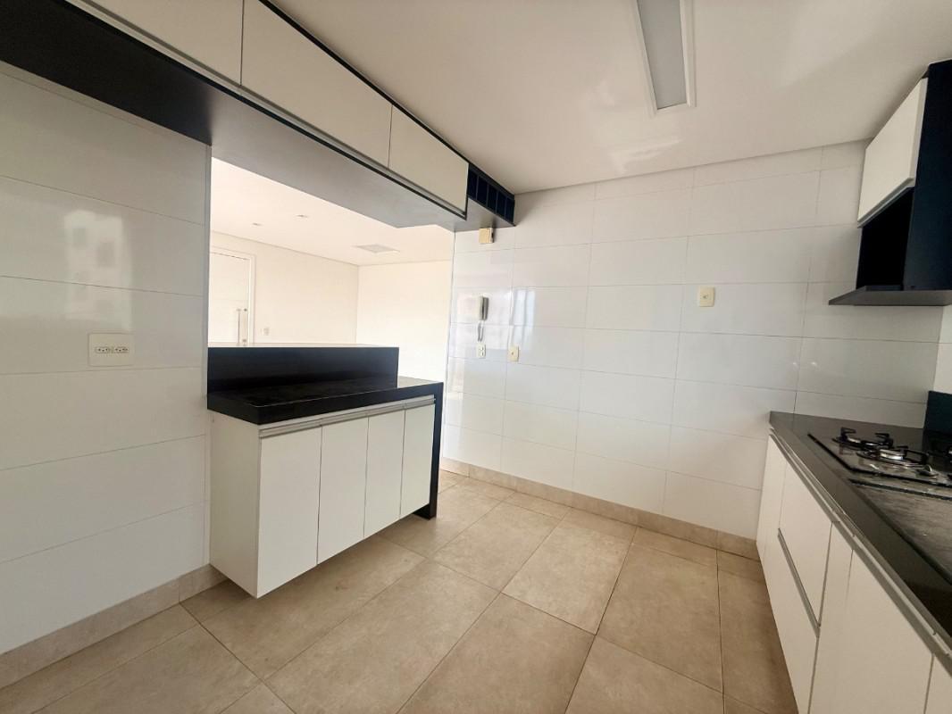 Apartamento, Cidade Jardim, 3 Quartos, 2 Vagas, 1 Suíte