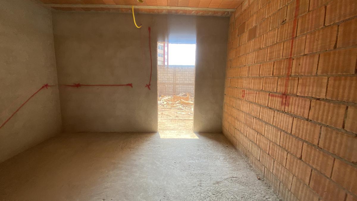 Casa, Cabral, 3 Quartos, 2 Vagas, 1 Suíte