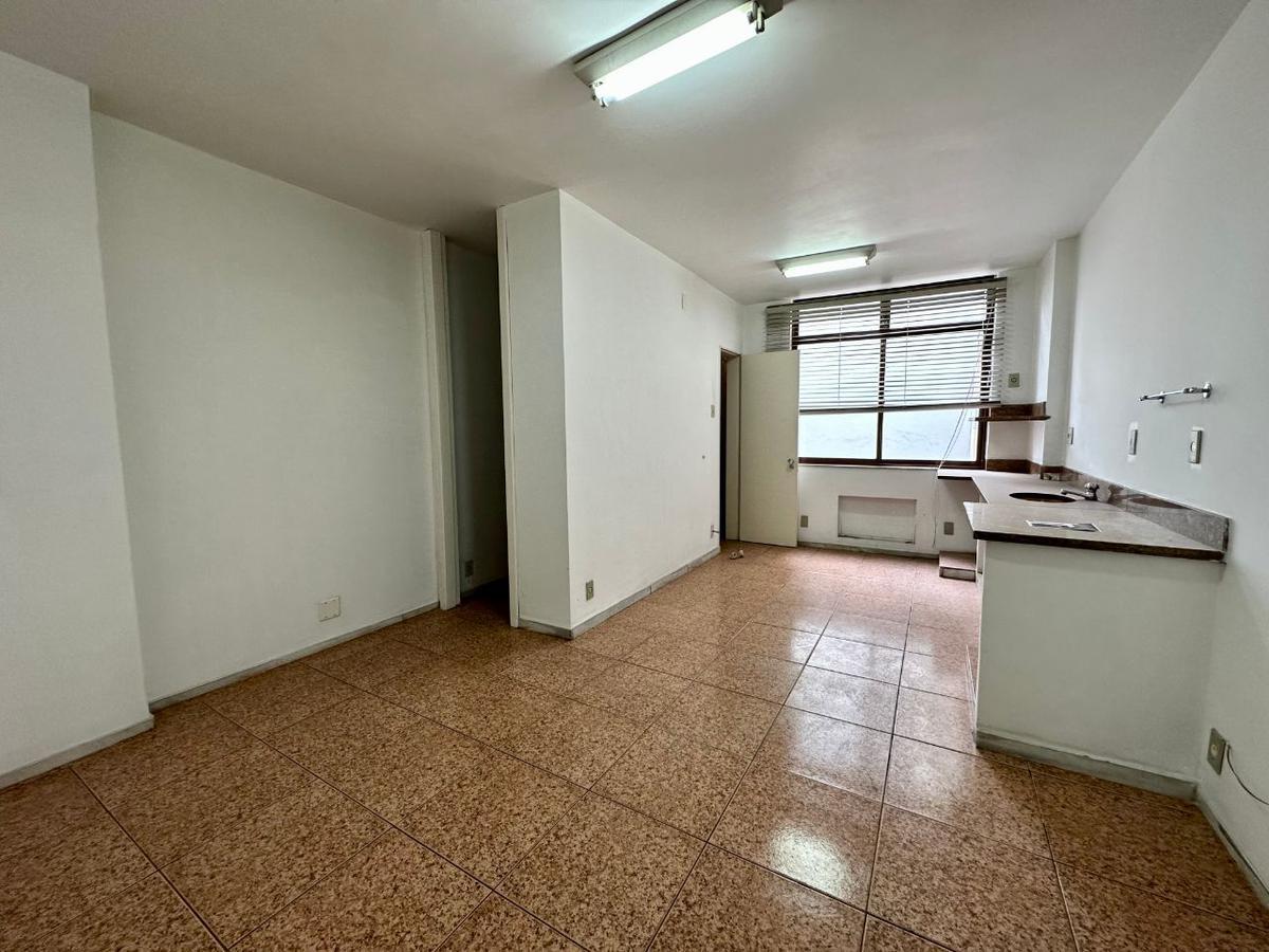 Sala, Centro, 0 Quarto, 0 Vaga