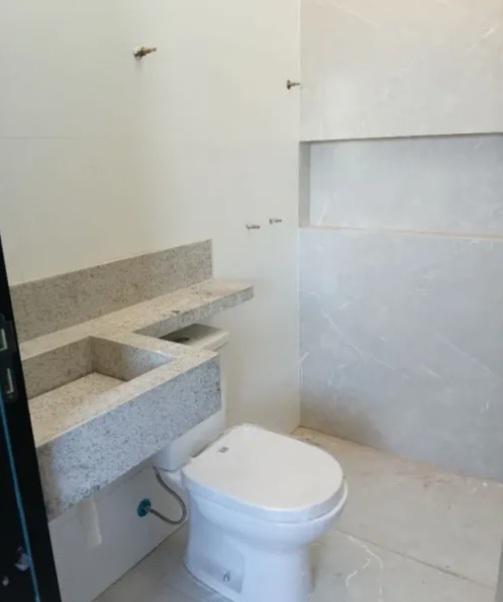 Casa, Planalto, 2 Quartos, 1 Vaga, 2 Suítes