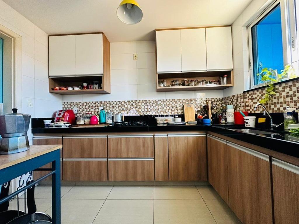 Apartamento, Itapoã, 4 Quartos, 4 Vagas, 1 Suíte