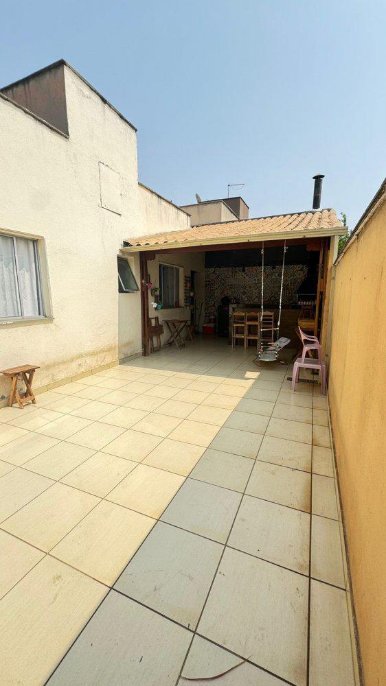 Casa, Masterville, 3 Quartos, 3 Vagas, 1 Suíte