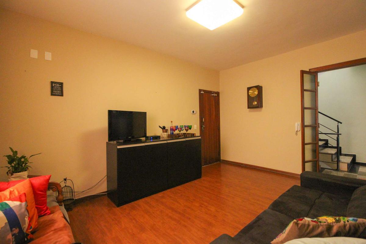 Casa, Buritis, 4 Quartos, 4 Vagas, 1 Suíte