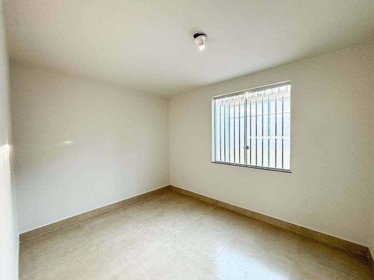 Casa, Serrano, 3 Quartos, 2 Vagas, 1 Suíte