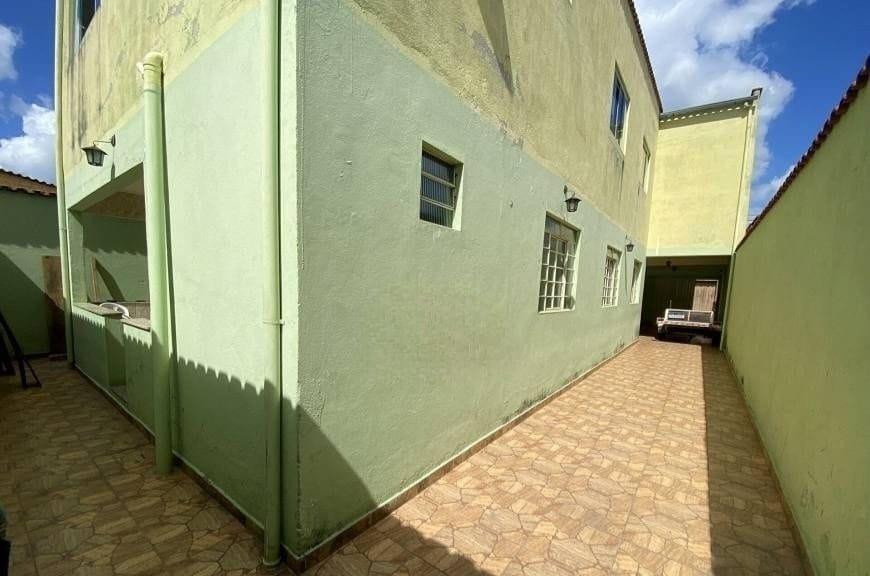 Casa, Betânia, 3 Quartos, 2 Vagas, 1 Suíte