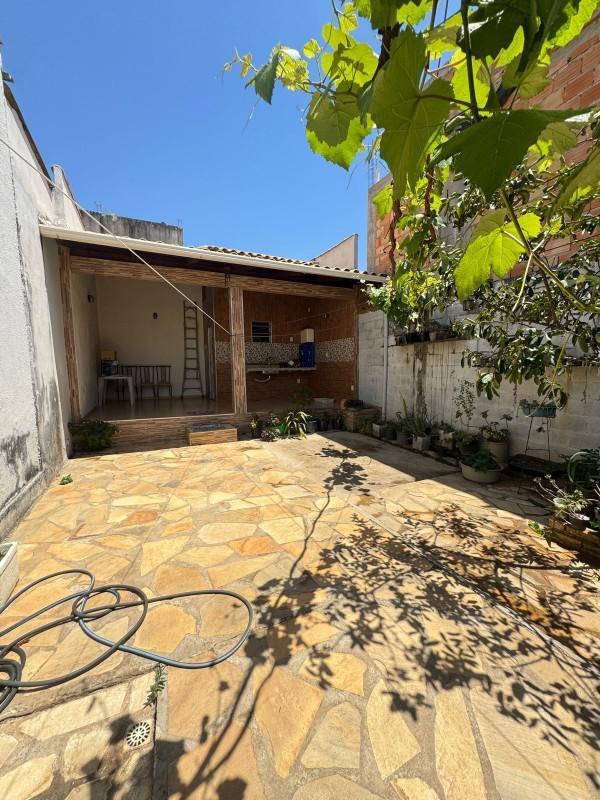 Casa, Masterville, 2 Quartos, 2 Vagas