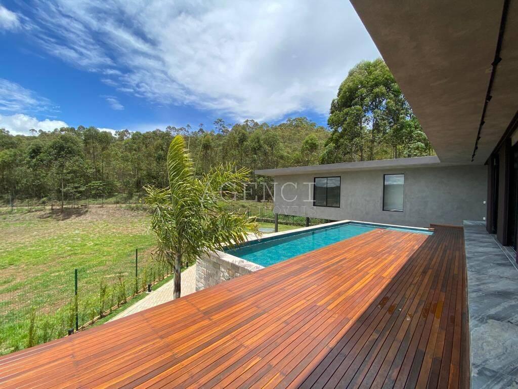 Casa, Alphaville - Lagoa dos Ingleses, 4 Quartos, 0 Vaga, 4 Suítes