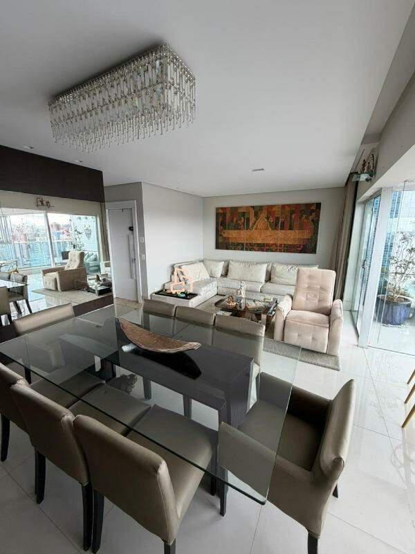 Apartamento, Funcionários, 4 Quartos, 3 Vagas, 2 Suítes