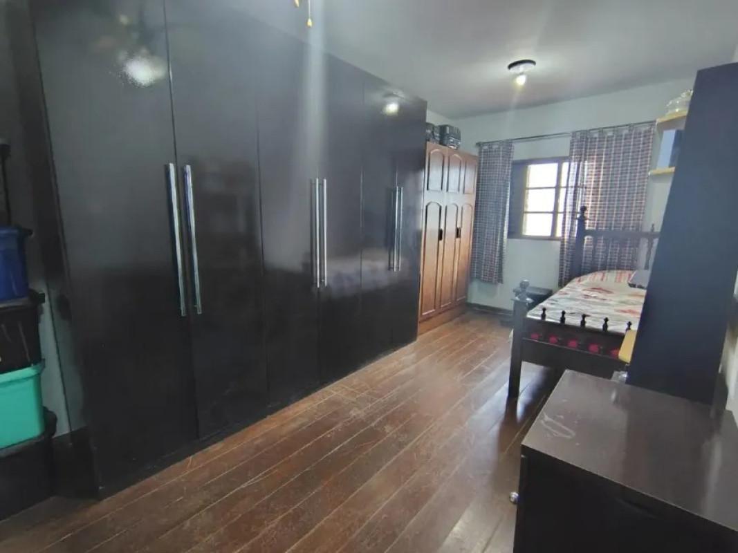 Casa, Teixeira Dias (barreiro), 4 Quartos, 2 Vagas
