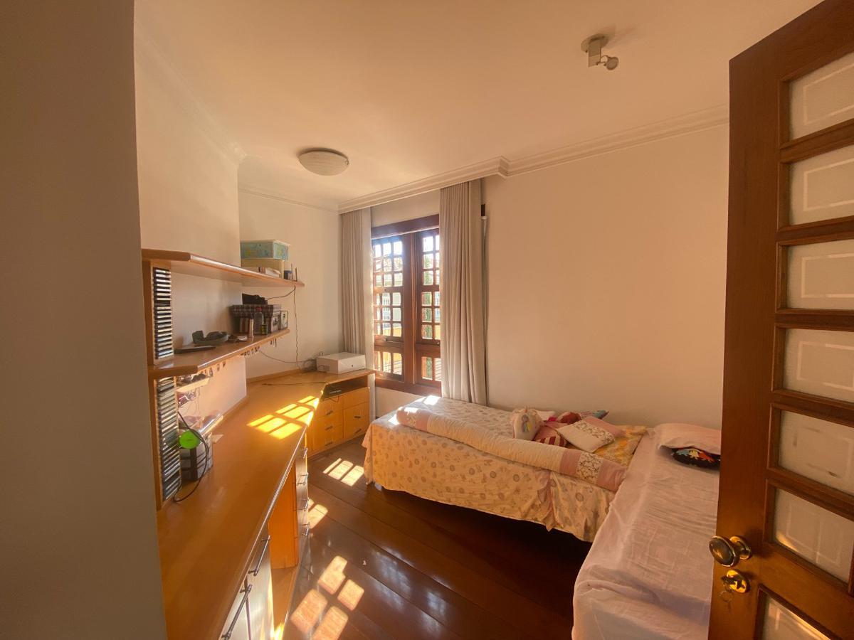 Casa, São Luiz (pampulha), 4 Quartos, 8 Vagas, 4 Suítes