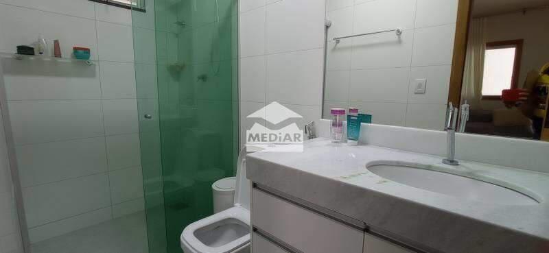 Casa, Colégio Batista, 5 Quartos, 2 Vagas, 2 Suítes