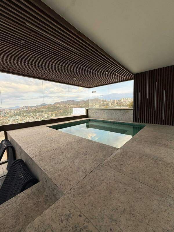 Apartamento, Estoril, 1 Quarto, 0 Vaga, 1 Suíte