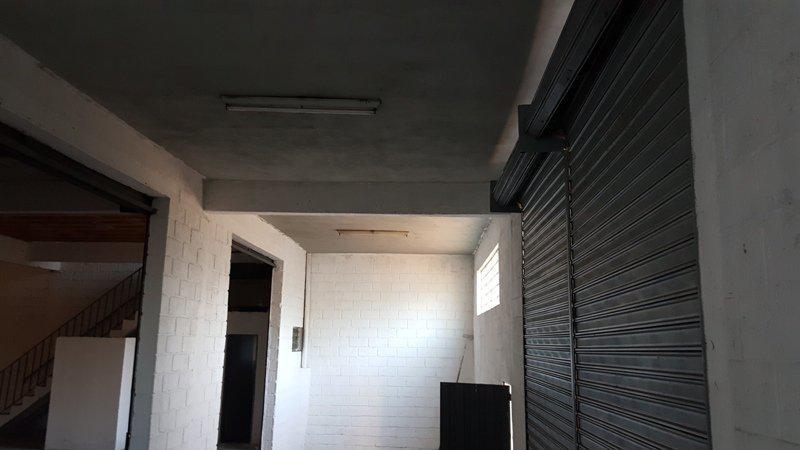 Galpão, São Francisco, 0 Quarto, 0 Vaga