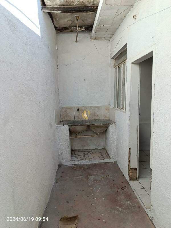 Casa, Centro, 3 Quartos, 0 Vaga