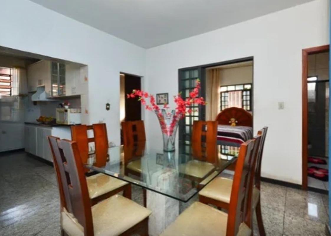 Casa, Santa Cruz, 3 Quartos, 4 Vagas