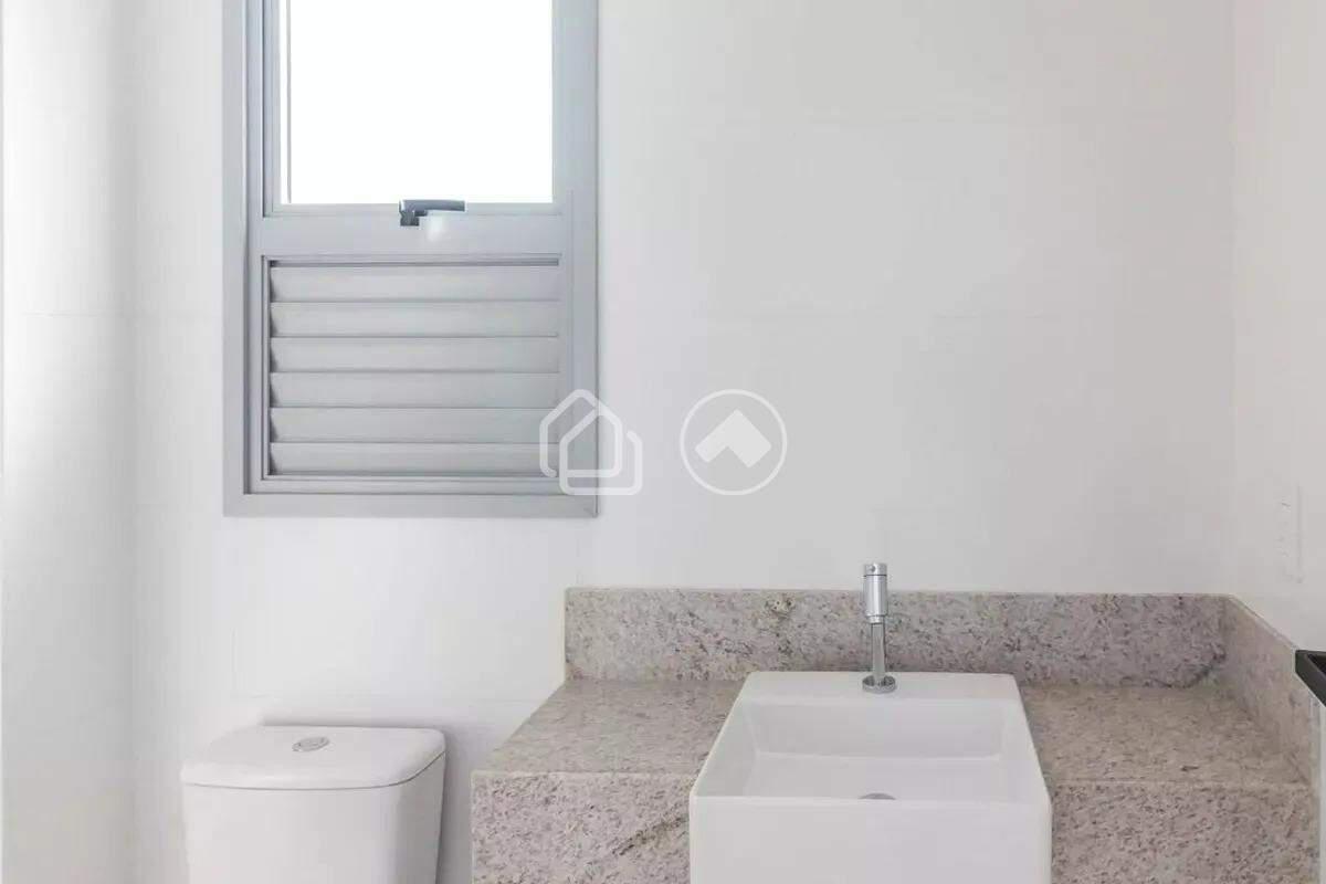 Apartamento, Santa Efigênia, 2 Quartos, 2 Vagas, 1 Suíte