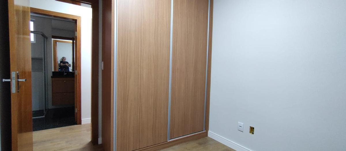 Apartamento, Cinquentenário, 2 Quartos, 2 Vagas, 1 Suíte