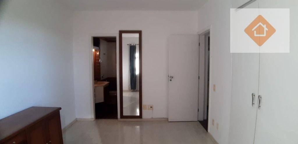 Apartamento, Funcionários, 2 Quartos, 1 Vaga, 1 Suíte